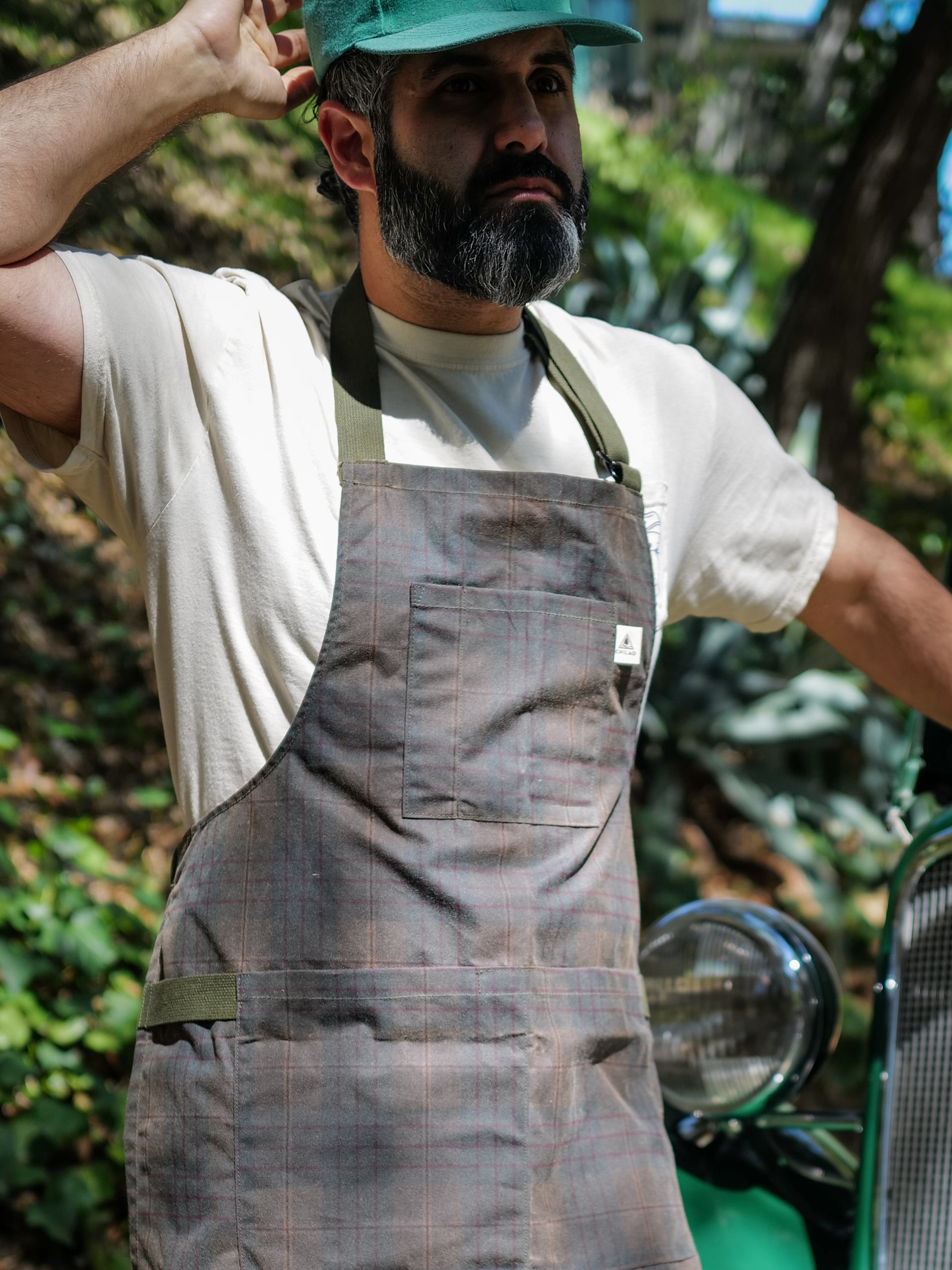 Buckhorn Apron in plaid waxed canvas with adjustable D-ring straps
